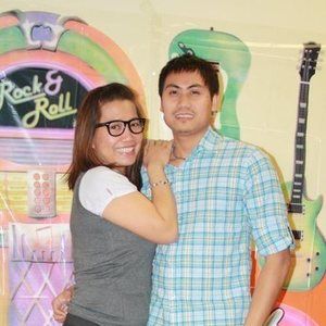 Meet your Posher, Pins